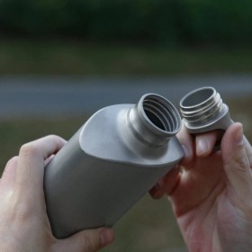 Titánová fľaša 600 ml slim