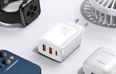 Baseus sieťový adaptér USB-C + 2x USB-A (30W)